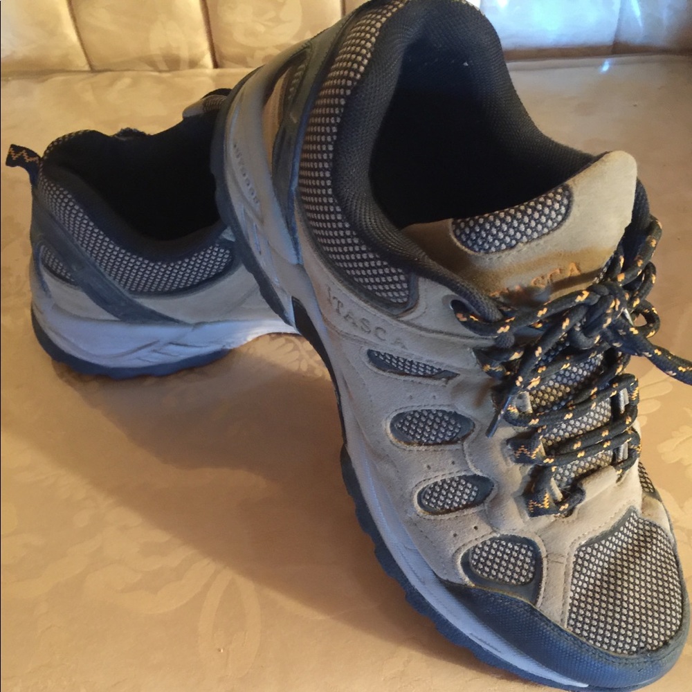 Men Outdoor/Hiking Shoes